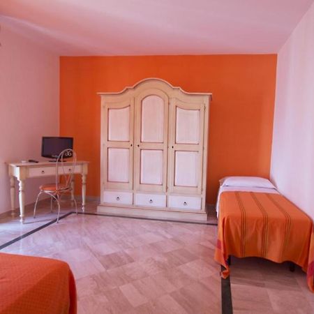 Salentomigliore Casa Vacanze San Pancrazio Salentino Extérieur photo