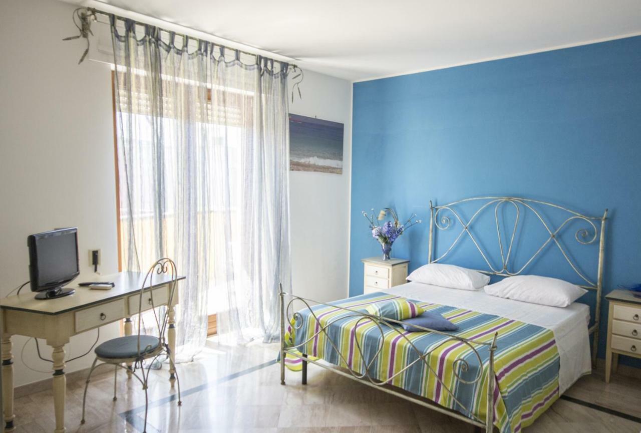 Salentomigliore Casa Vacanze San Pancrazio Salentino Extérieur photo